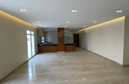 Apartment - 3 Bedrooms - 3 Bathrooms for rent in Garden Residence - Hyde Park - New Cairo City - Cairo