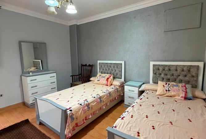 99121522 - Property Image 3