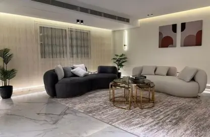 Apartment - 4 Bedrooms - 3 Bathrooms for sale in Madinaty - Cairo