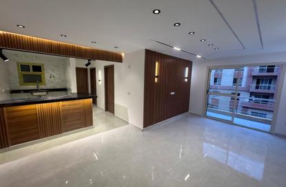 Apartment - 2 - 1 for sale in Palms - Al Wahat Road - 6 October City - Giza Apartment - 2 - 1 for sale in Palms - Al Wahat Road - 6 October City - Giza