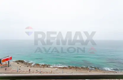 شقة - 3 غرف نوم - 4 حمامات للبيع في طريق الجيش - كامب شيزار - حي وسط - الاسكندرية