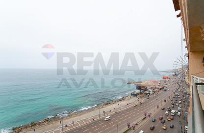 شقة - 3 غرف نوم - 4 حمامات للبيع في طريق الجيش - كامب شيزار - حي وسط - الاسكندرية
