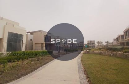 Villa - 5 Bedrooms - 4 Bathrooms for sale in Sodic East - 6th District - New Heliopolis - Cairo