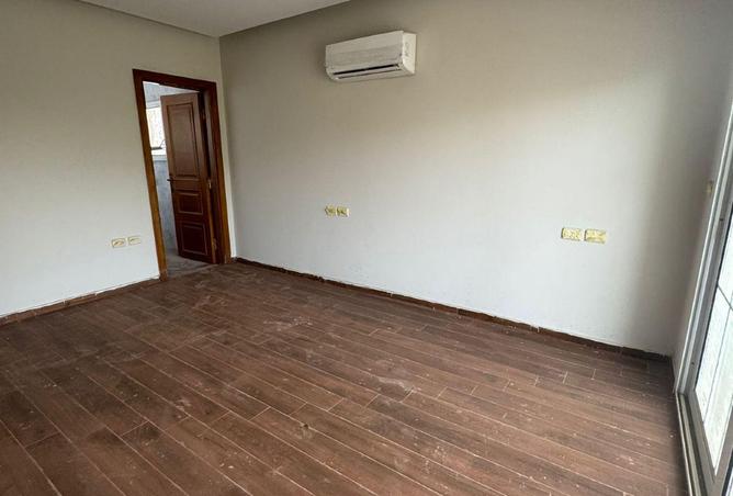 8607293 - Property Image 2