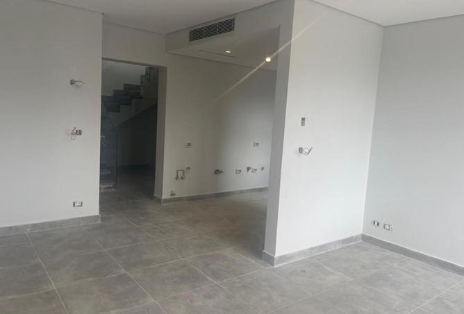 57501356 - Property Image 2