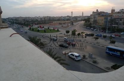فيلا - 6 غرف نوم - 4 حمامات للايجار في شارع الشويفات - الحي الاول - التجمع الخامس - مدينة القاهرة الجديدة - القاهرة