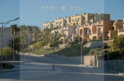 Chalet - 2 Bedrooms - 2 Bathrooms for sale in Makadi Heights - Makadi Orascom Resort - Makadi - Hurghada - Red Sea