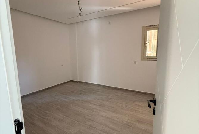 99800031 - Property Image 2