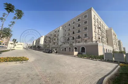 Apartment - 3 Bedrooms - 3 Bathrooms for sale in Park Corner - Hyde Park - New Cairo City - Cairo