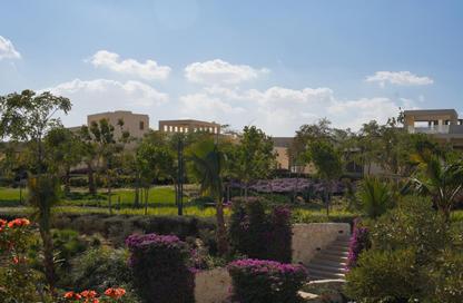 Villa - 5 Bedrooms - 4 Bathrooms for sale in O West - 6 October Compounds - 6 October City - Giza