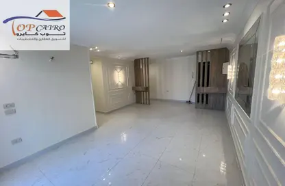 Apartment - 2 Bedrooms - 2 Bathrooms for sale in B7 - Madinaty - Cairo