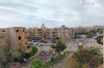 Apartment - 3 Bedrooms - 3 Bathrooms for rent in Area D - Ganoob El Acadimia - New Cairo City - Cairo