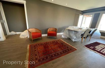 Apartment - 3 Bedrooms - 2 Bathrooms for sale in Cornish El Nile St. - Maadi - Hay El Maadi - Cairo Apartment - 3 Bedrooms - 2 Bathrooms for sale in Cornish El Nile St. - Maadi - Hay El Maadi - Cairo