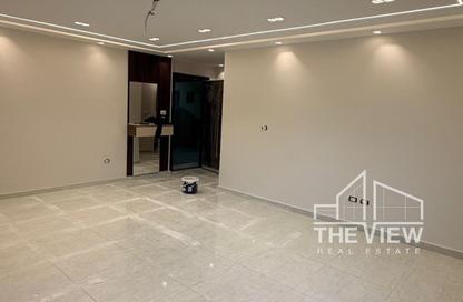 Apartment - 3 Bedrooms - 2 Bathrooms for rent in Al Khamayel city - Sheikh Zayed Compounds - Sheikh Zayed City - Giza