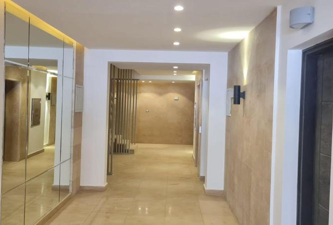 8638729 - Property Image 2