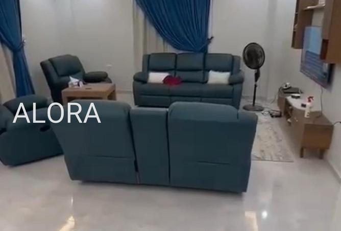97132373 - Property Image 2
