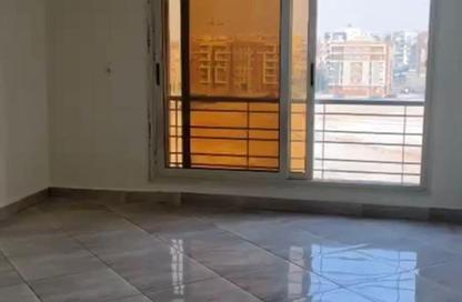 Apartment - 3 Bedrooms - 2 Bathrooms for sale in El Koronfel - The 5th Settlement - New Cairo City - Cairo