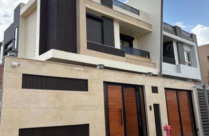 Villa - 6 Bedrooms - 5 Bathrooms for sale in Palm Hills Golf Extension - Al Wahat Road - 6 October City - Giza