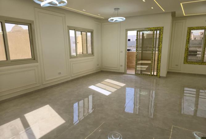 8518418 - Property Image 2