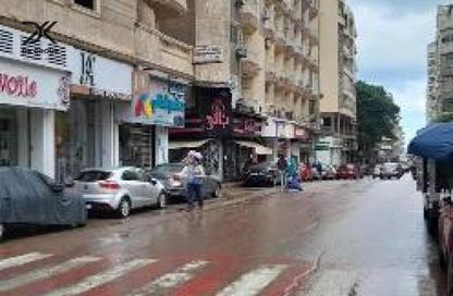 محل تجاري - استوديو للايجار في شارع الاقبال - لوران - حي شرق - الاسكندرية