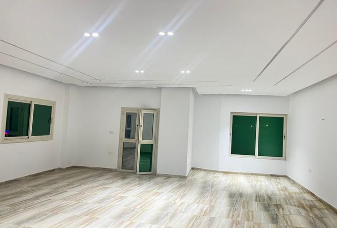 8529381 - Property Image 2