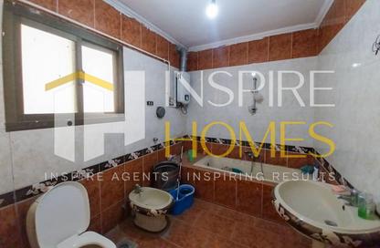 Apartment - 3 Bedrooms - 2 Bathrooms for sale in Miami - Hay Awal El Montazah - Alexandria