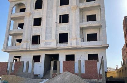 Apartment - 3 Bedrooms - 3 Bathrooms for sale in Bait Alwatan - The 5th Settlement - New Cairo City - Cairo