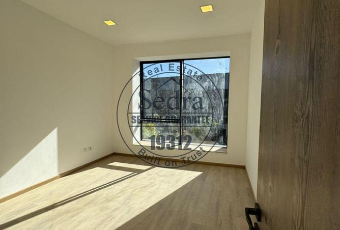 100089922 - Property Image 3