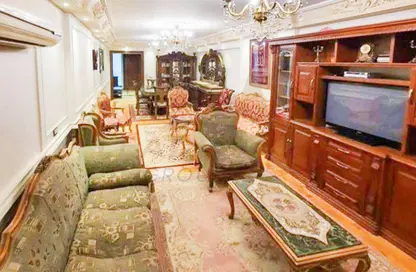 شقة - 3 غرف نوم - 2 حمامات للبيع في شارع مصطفي كامل - سموحة - حي شرق - الاسكندرية شقة - 3 غرف نوم - 2 حمامات للبيع في شارع مصطفي كامل - سموحة - حي شرق - الاسكندرية