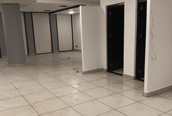 98834603 - Property Image 2