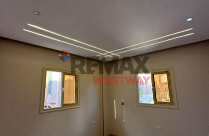 Apartment - 3 - 3 for sale in 7th District - Sheikh Zayed City - Giza