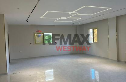 Apartment - 3 - 3 for sale in 7th District - Sheikh Zayed City - Giza