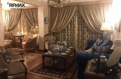 شقة - 3 غرف نوم - 2 حمامات للبيع في ارض الجولف - مصر الجديدة - القاهرة
