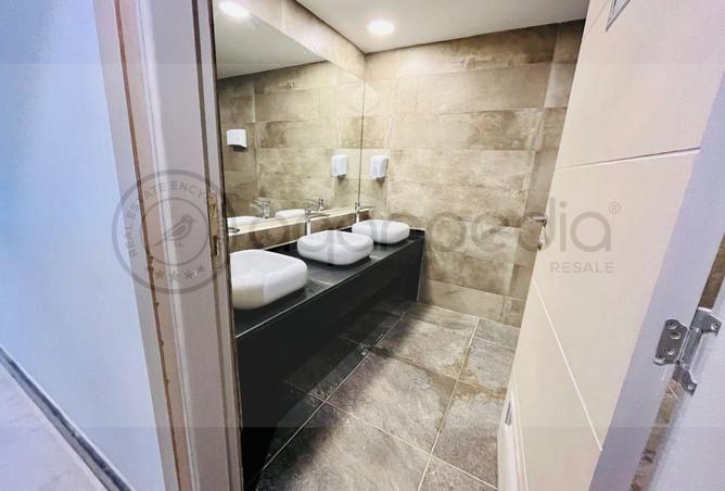 57490187 - صورة العقار 3