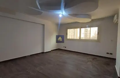 شقة - 3 غرف نوم - 2 حمامات للايجار في مدينة المعراج - زهراء المعادي - حي المعادي - القاهرة