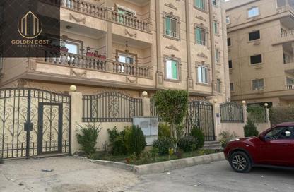 Apartment - 3 Bedrooms - 2 Bathrooms for sale in South Lotus - El Lotus - New Cairo City - Cairo