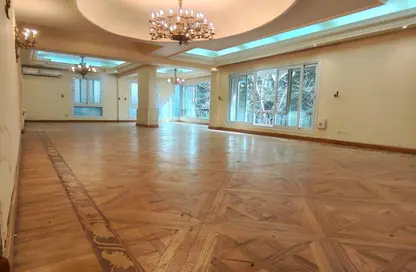 شقة - 5 غرف نوم - 4 حمامات للبيع في شارع المسجد الاقصي - المهندسين - الجيزة