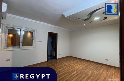 Office Space - Studio - 2 Bathrooms for rent in Zahraa Al Maadi St. - Degla - Hay El Maadi - Cairo