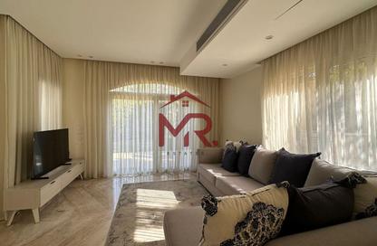 Villa - 4 Bedrooms - 4 Bathrooms for sale in Stone Park - 5th Settlement Compounds - The 5th Settlement - New Cairo City - Cairo