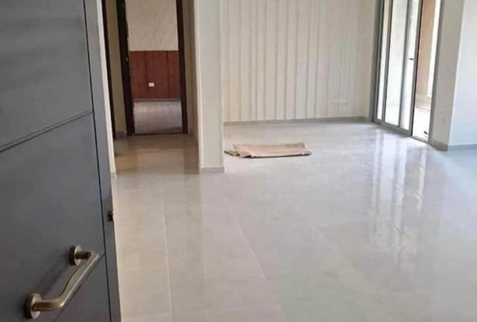 99804382 - Property Image 3