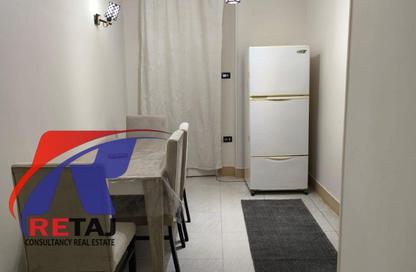 Apartment - 2 Bedrooms - 1 Bathroom for rent in Ibrahim El Lakany St. - Roxy - Heliopolis - Masr El Gedida - Cairo