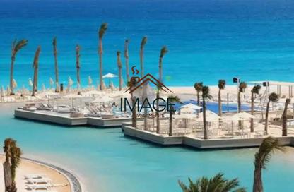 Chalet - 3 Bedrooms - 4 Bathrooms for sale in Hacienda Bay - Sidi Abdel Rahman - North Coast