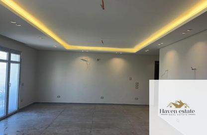 Apartment - 3 Bedrooms - 3 Bathrooms for rent in Garden Residence - Hyde Park - New Cairo City - Cairo