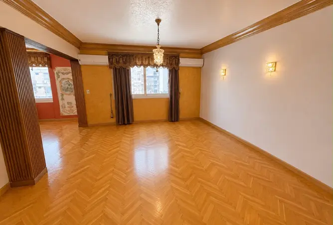 93521236 - Property Image 3