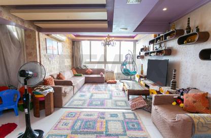 Apartment - 4 Bedrooms - 2 Bathrooms for sale in Al Geish Road - Glim - Hay Sharq - Alexandria Apartment - 4 Bedrooms - 2 Bathrooms for sale in Al Geish Road - Glim - Hay Sharq - Alexandria
