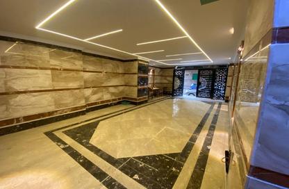 Office Space - 4 Bedrooms - 1 Bathroom for sale in Al Dokki St. - Dokki - Giza