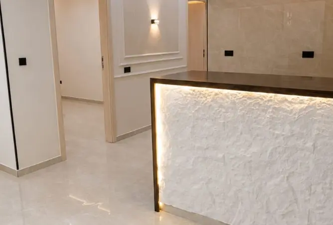 102910351 - Property Image 3