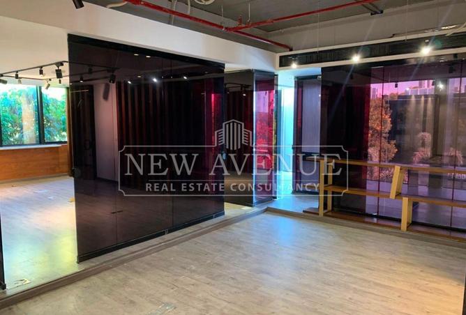 98819869 - Property Image 2