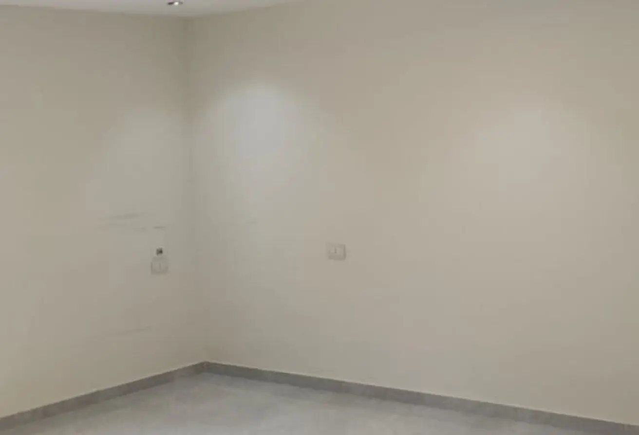 104876069 - Property Main Image