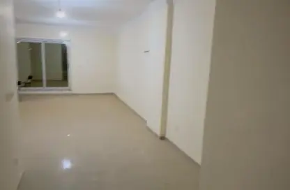 شقة - 3 غرف نوم - 2 حمامات للايجار في حى القرنفل - التجمع الخامس - مدينة القاهرة الجديدة - القاهرة